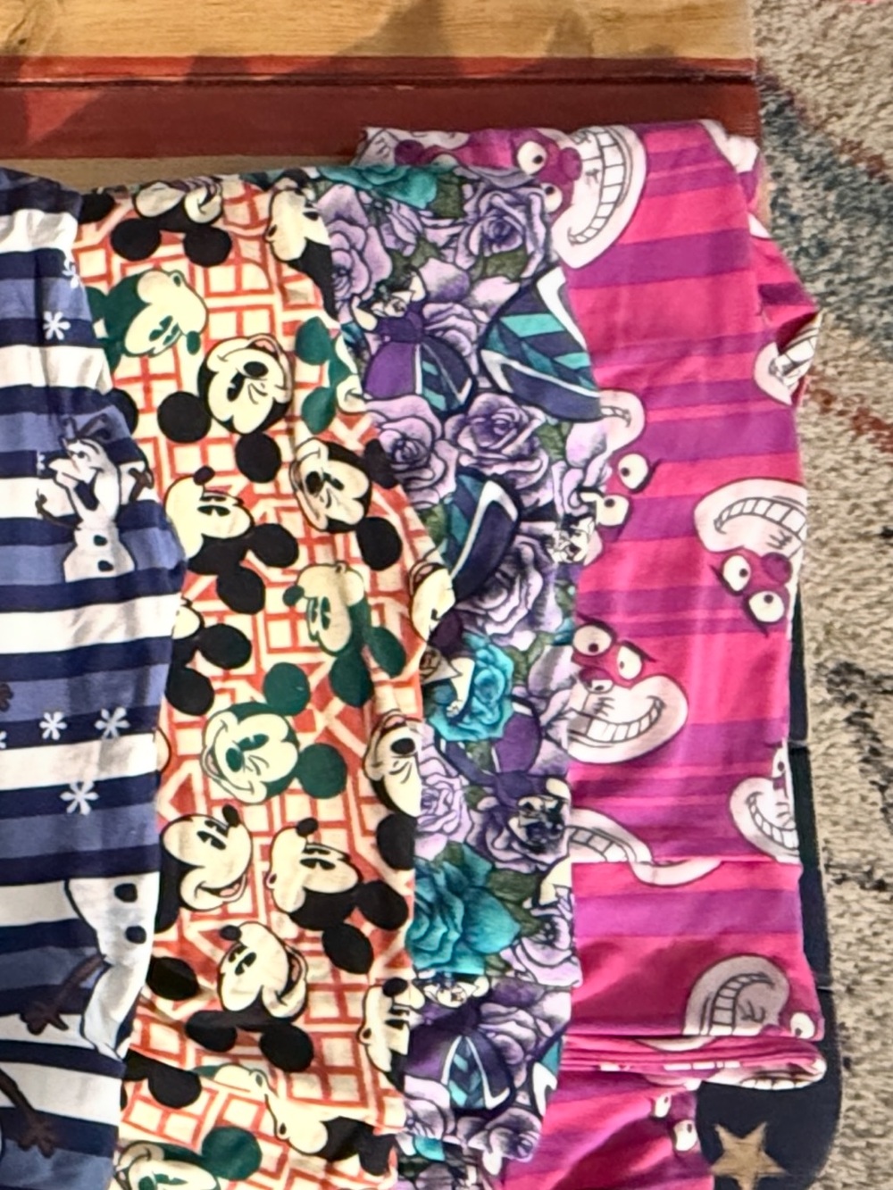 Disney OS lularoe leggings